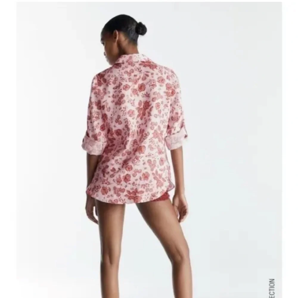 Zara Button Down Long Sleeve Floral Linen Size Small - Picture 3 of 9